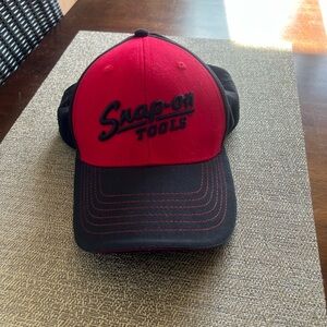 Red and‎ Black Cap